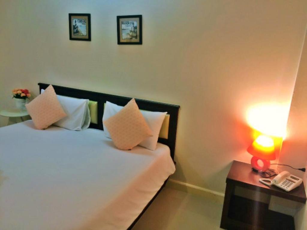 Chumphon Travelodge Экстерьер фото
