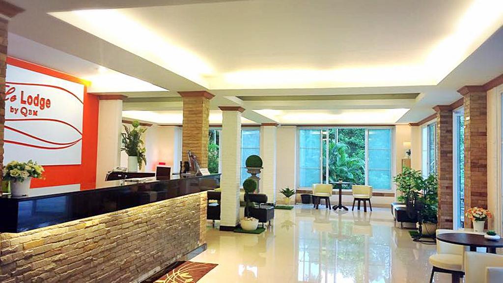 Chumphon Travelodge Экстерьер фото