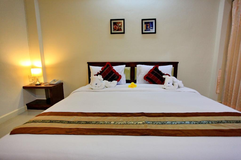 Chumphon Travelodge Экстерьер фото