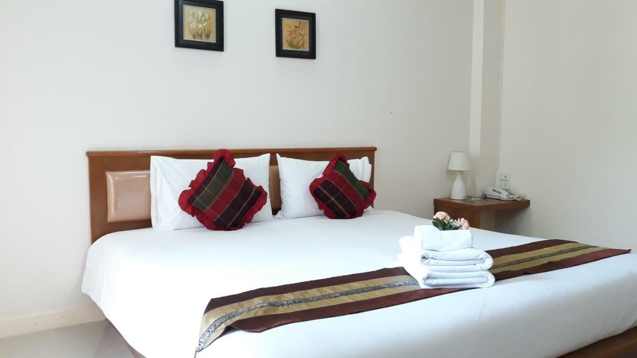 Chumphon Travelodge Экстерьер фото